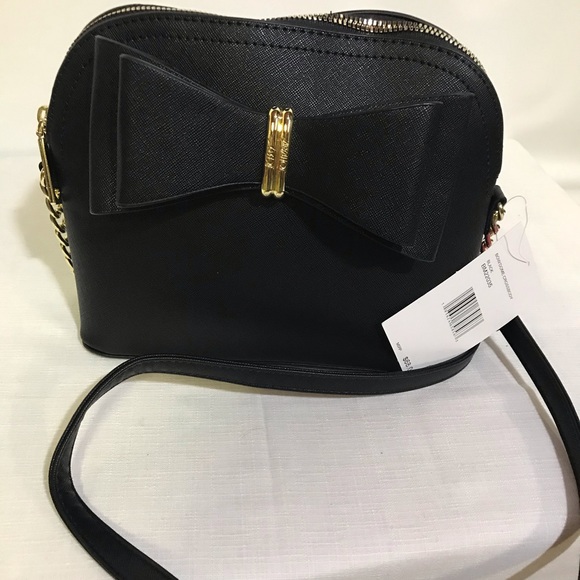 Betsey Johnson Handbags - Betsey Johnson bow dome crossbody. NWT
